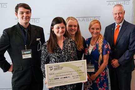 Michigan students take top honors at national bridge event